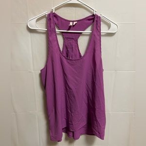 Frenchi Top. Size Small. Purple.